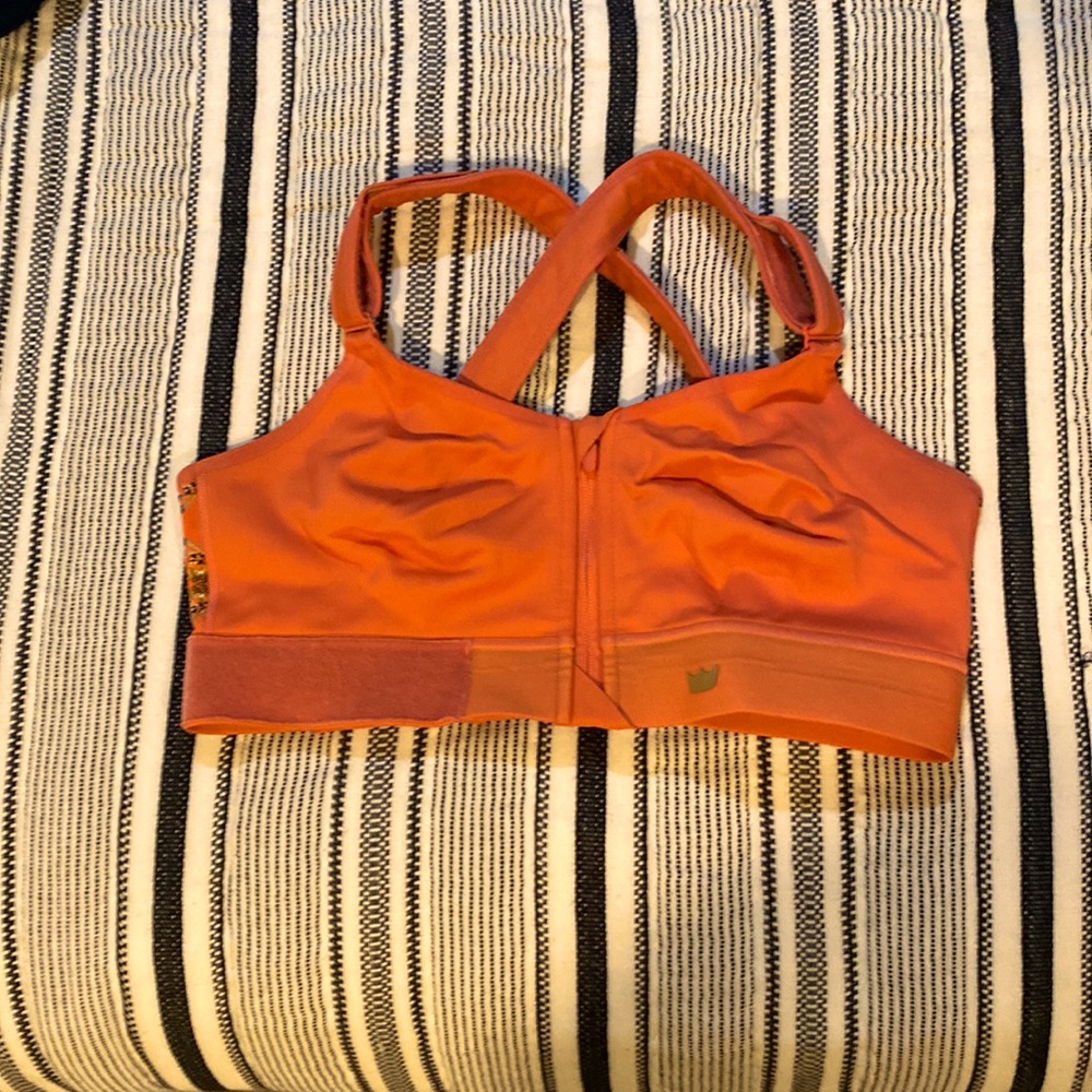 Shefit luxe 1 flex bra gently used